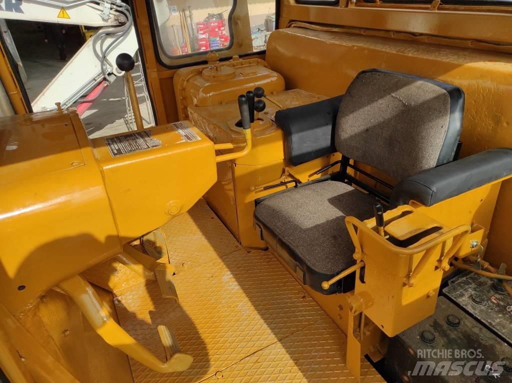 CAT D 9 H Гусеничные бульдозеры