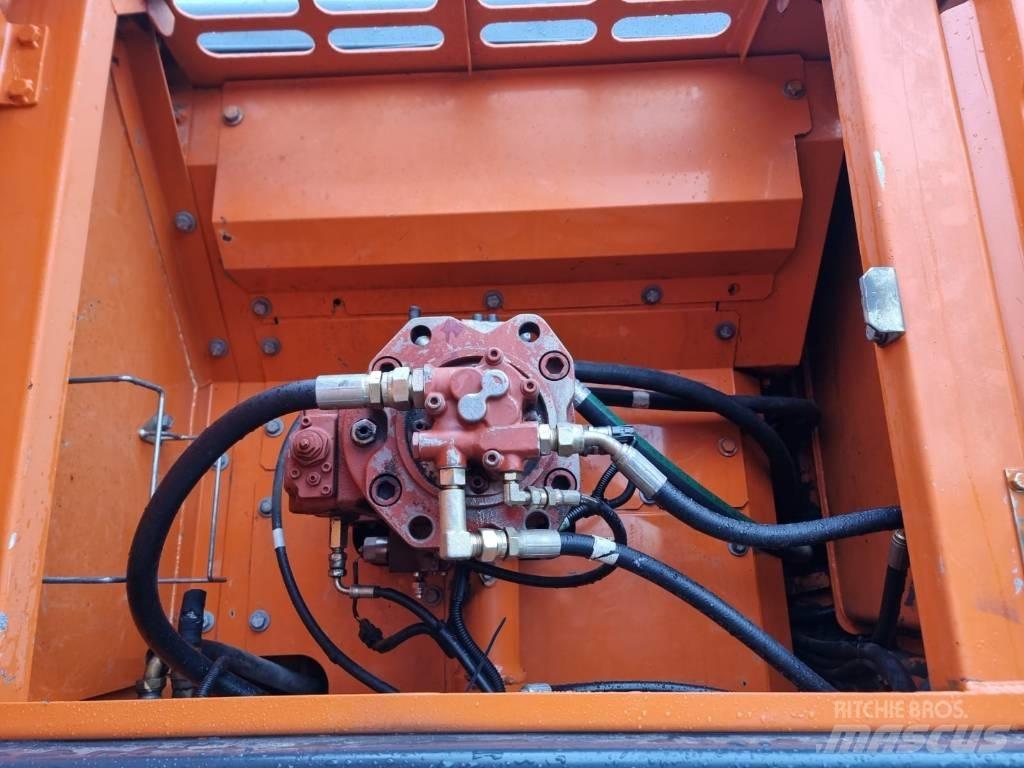 Doosan DX 255 LC Гусеничные экскаваторы