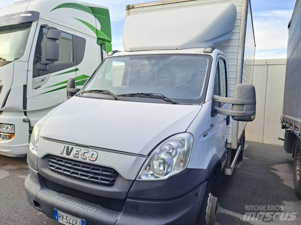 Iveco DAILY 60C17 Грузовики-Фургоны