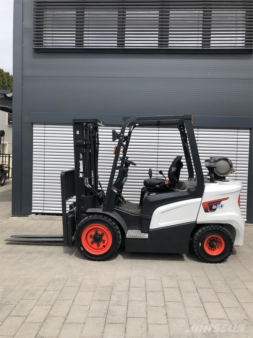 Bobcat G30 NXP Газовые погрузчики