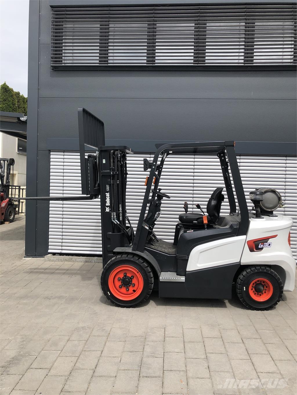 Bobcat G30 NXP Газовые погрузчики