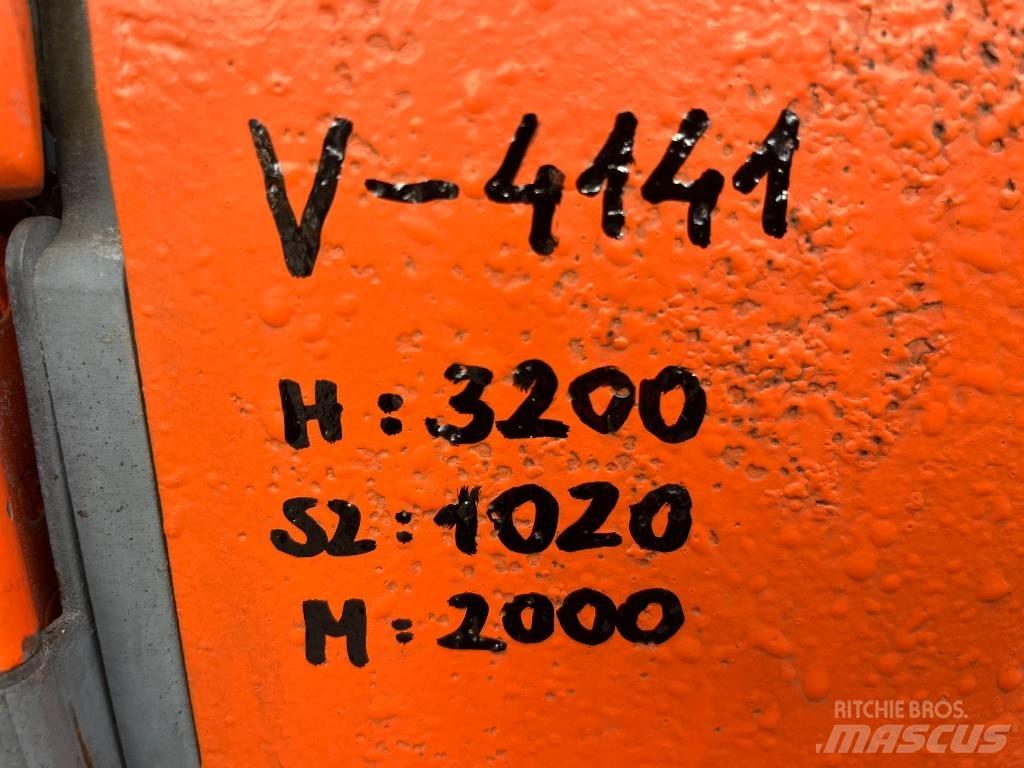 Grouve TOUCAN     V-4141 Вертикальные мачтовые подъемники