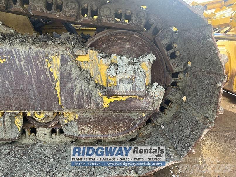 Komatsu D 71 PX-24 Гусеничные бульдозеры