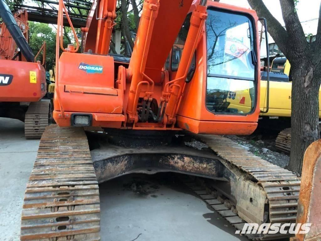 Doosan 220-7 Гусеничные экскаваторы