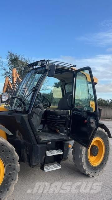 JCB 560-80 Телескопические погрузчики