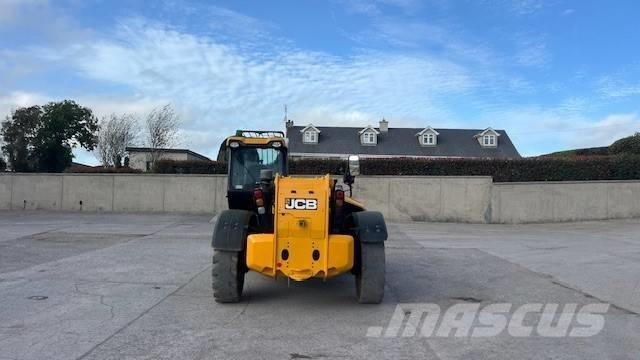 JCB 560-80 Телескопические погрузчики