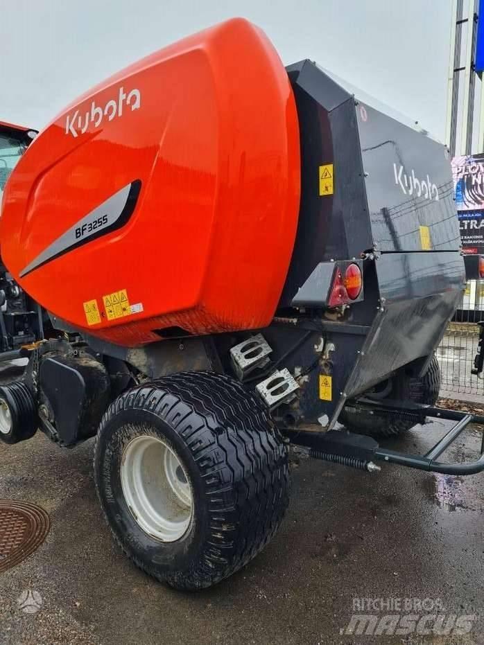 Kubota BF 3255 Рулонные пресс-подборщики