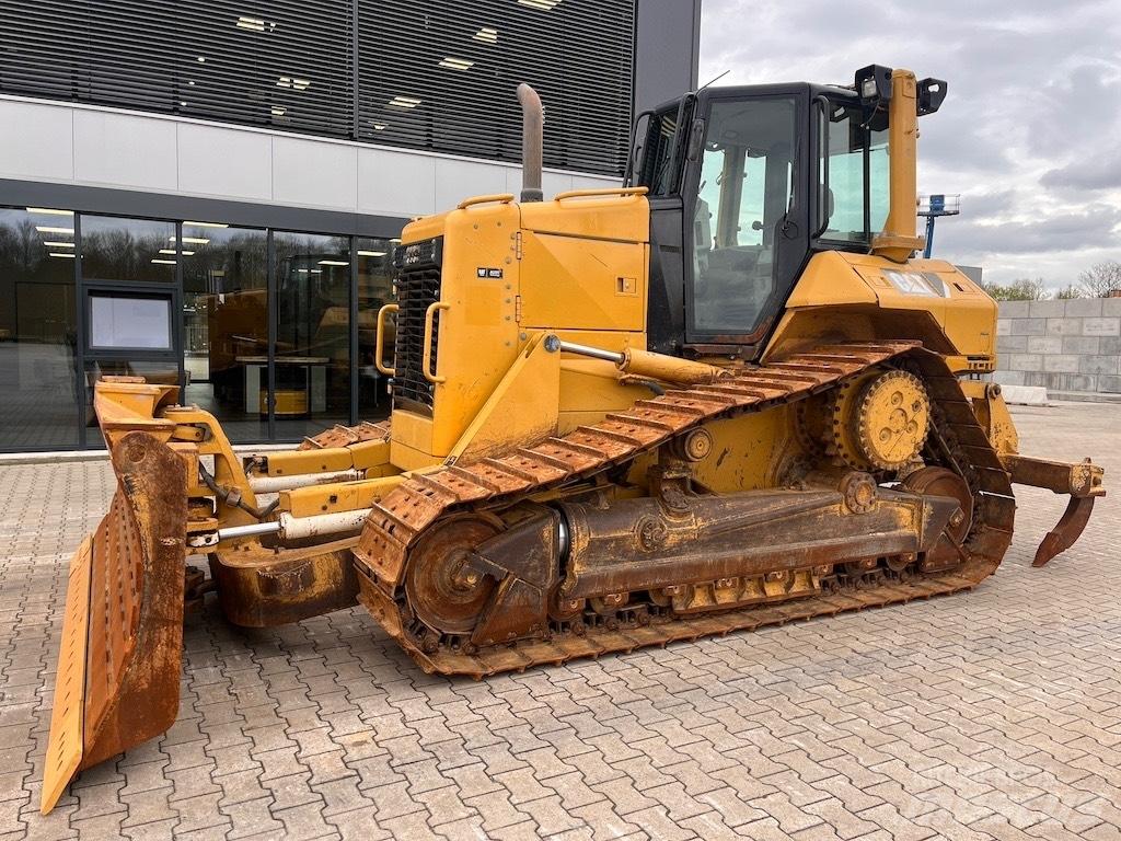 CAT D6N XL Гусеничные бульдозеры