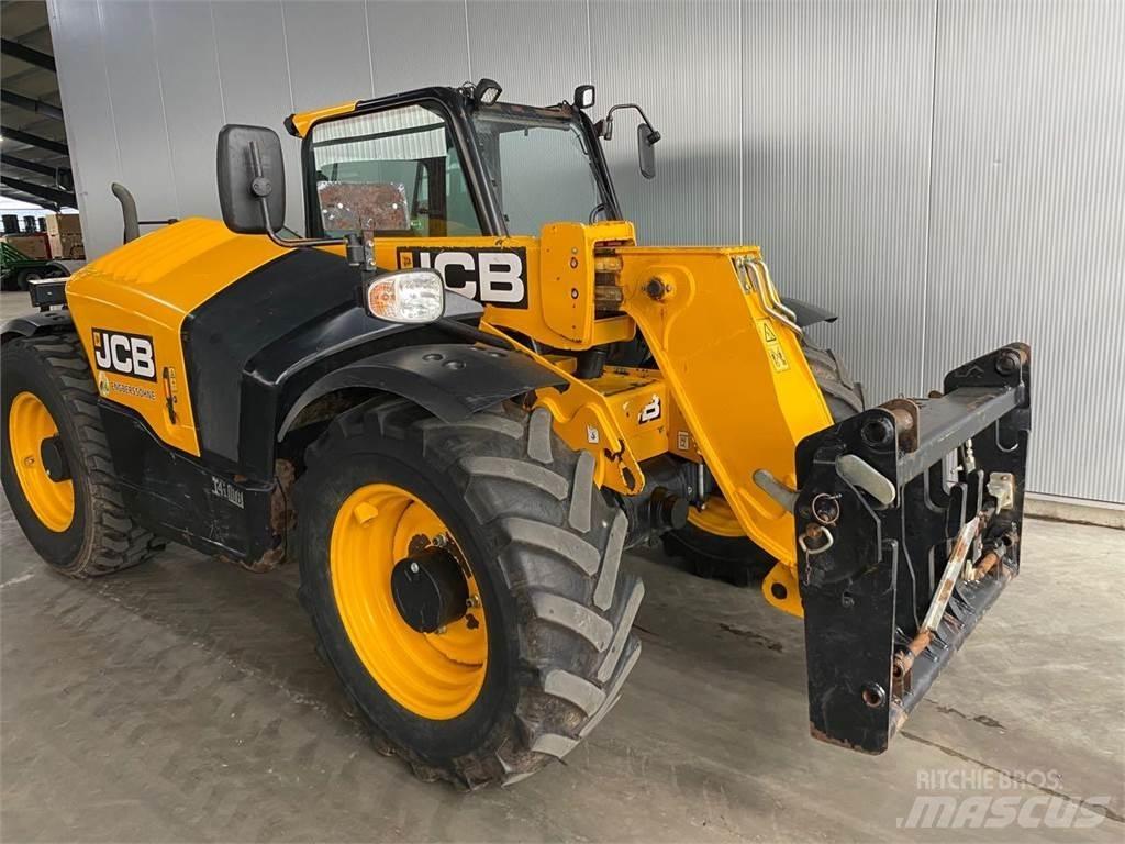 JCB 527-58 Agri Сельскохозяйственные телескопические погрузчики