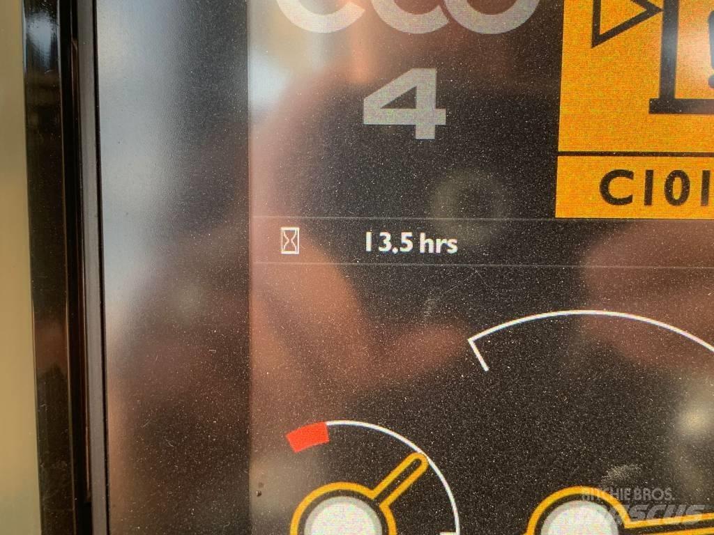 JCB 215LC NEW Гусеничные экскаваторы