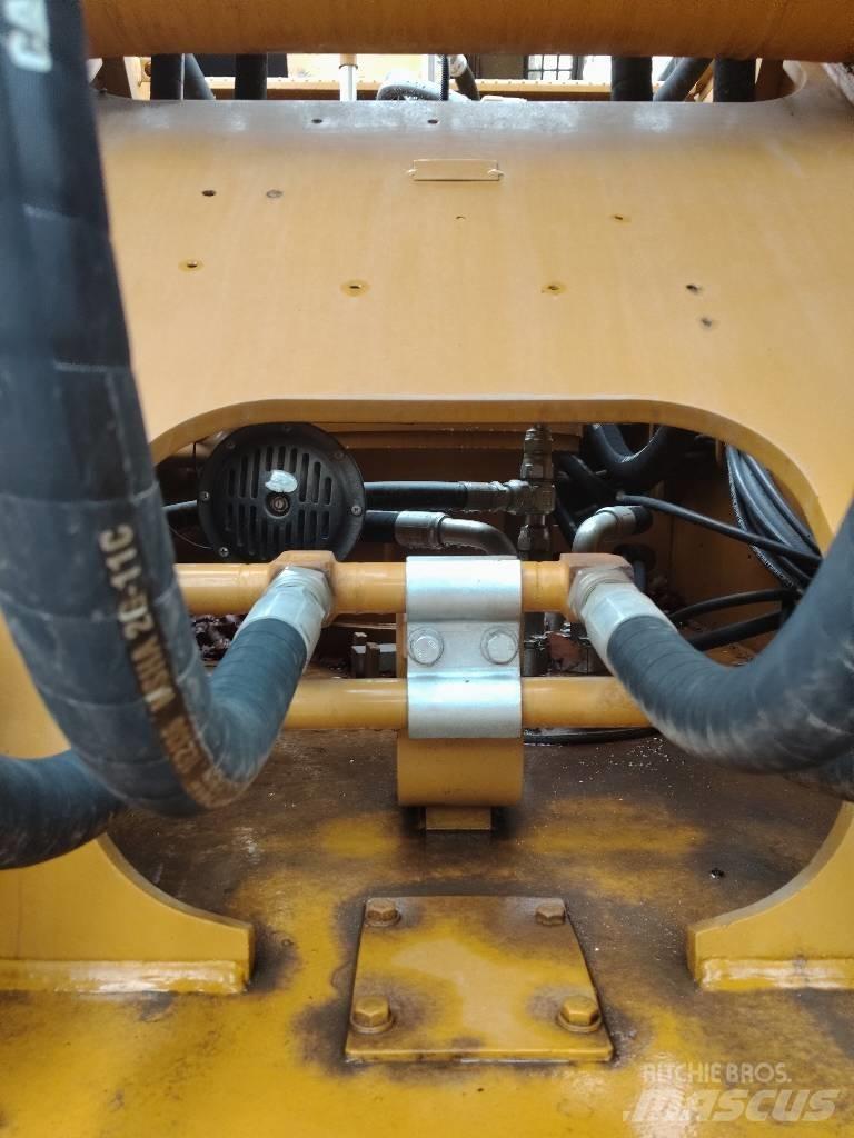 CAT 336 D Гусеничные экскаваторы
