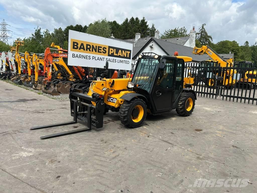 JCB 525-60 Телескопические погрузчики