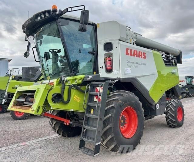 CLAAS TRION 520 Зерноуборочные комбайны