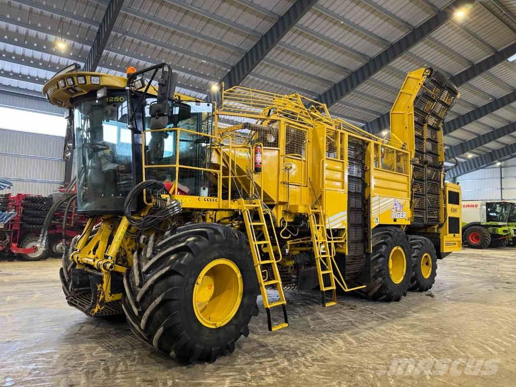 Ropa EURO Tiger 4 XL Свеклоуборочные комбайны