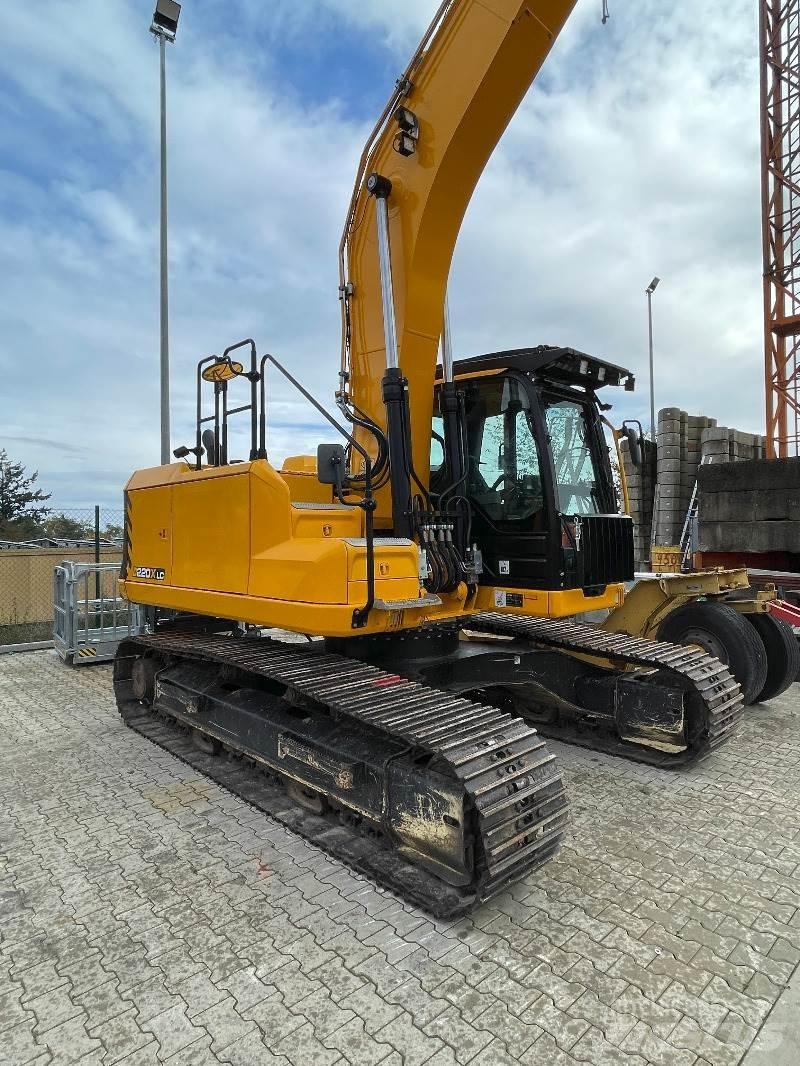 JCB 220 X LC Гусеничные экскаваторы
