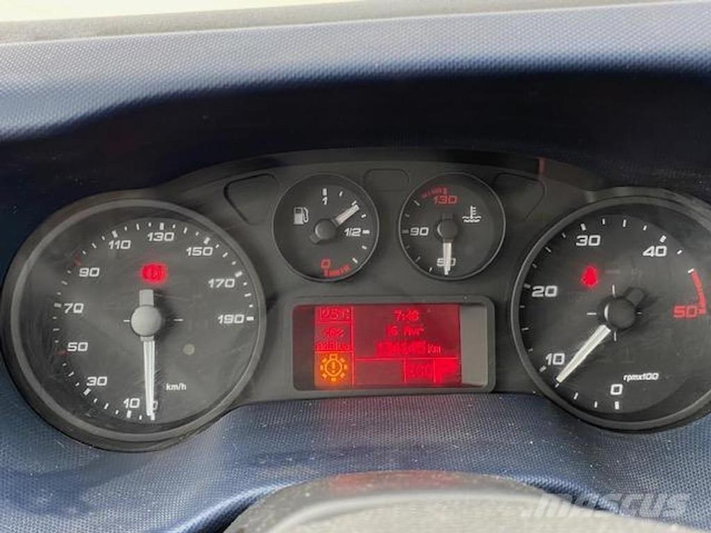 Iveco 35C18 Грузовики-Самосвалы