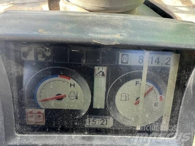 Hitachi ZX 135 Гусеничные экскаваторы