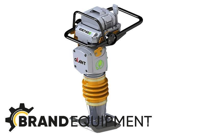 GiANT GR740E Виброплиты и вибротрамбовки