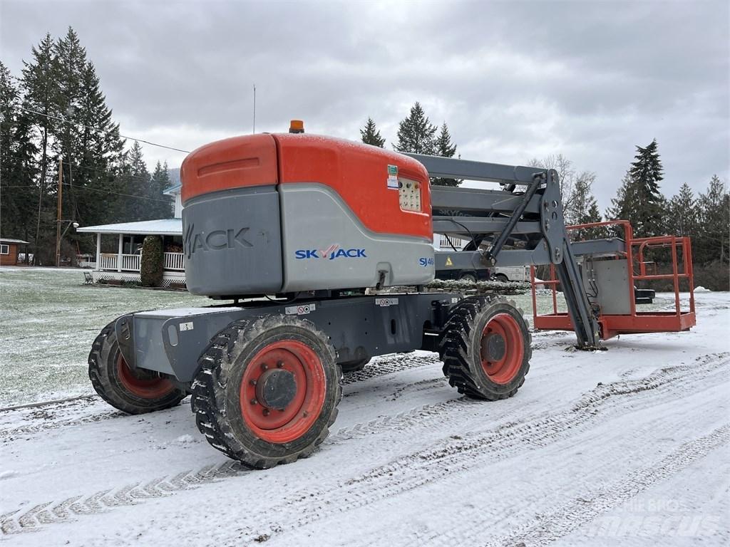SkyJack SJ 46 AJ Коленчатые подъемники