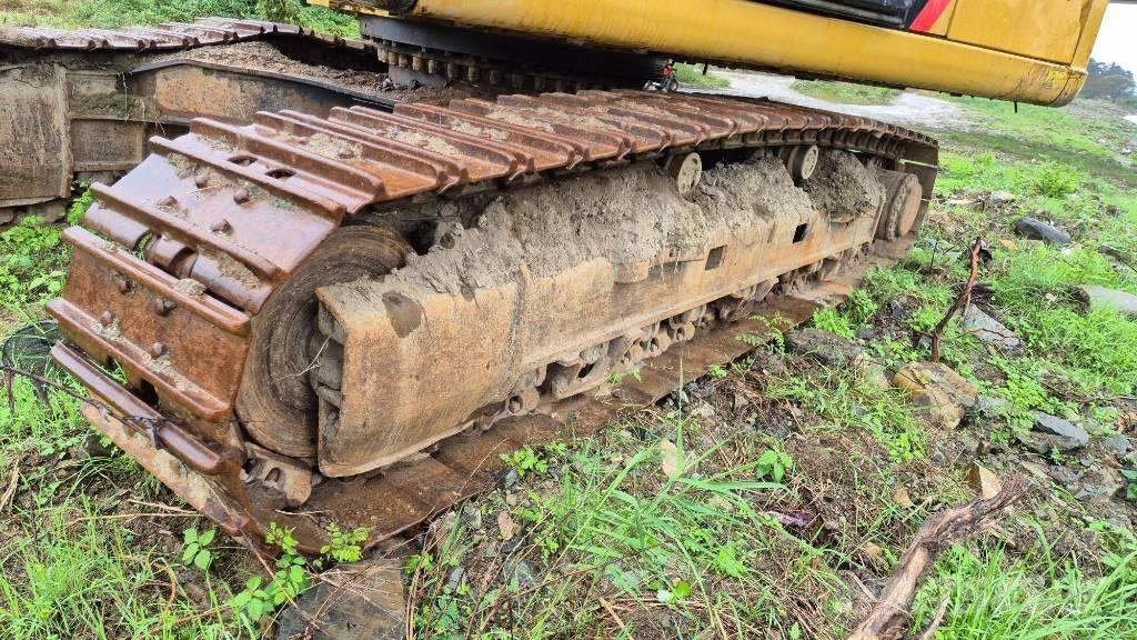 CAT 329 D L Гусеничные экскаваторы