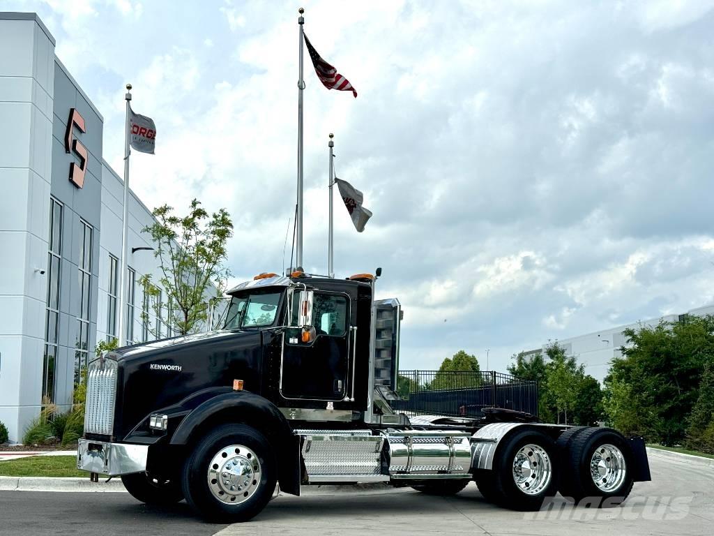 Kenworth T 800 Седельные тягачи