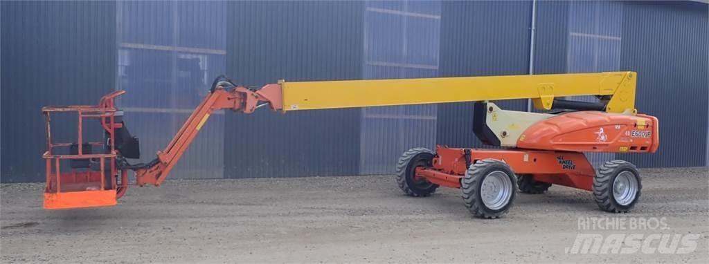 JLG E600JP Коленчатые подъемники