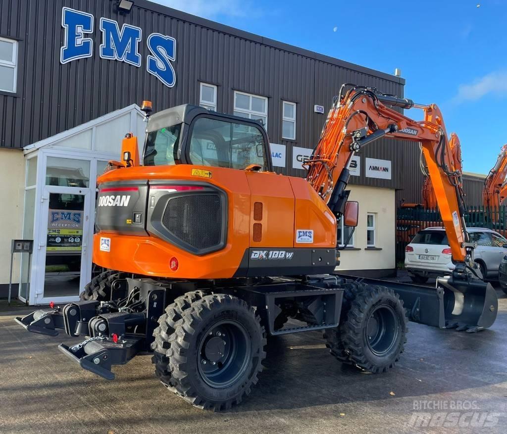 Doosan DX100W-7 Колёсные экскаваторы