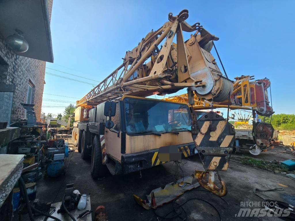 Liebherr LTM 1100-1 Автокраны