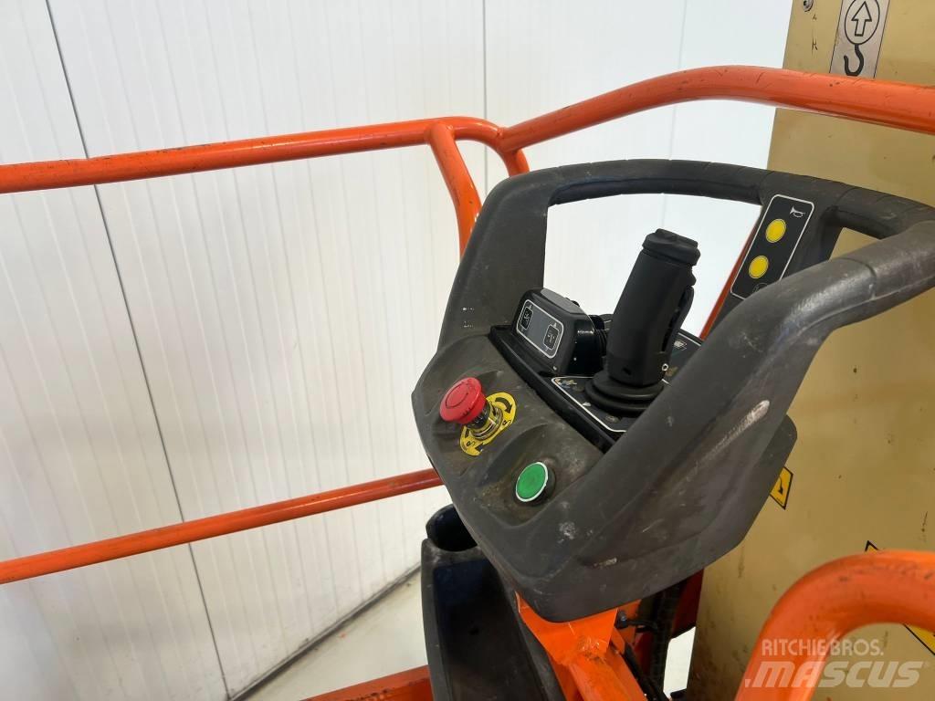 JLG Toucan 8E Вертикальные мачтовые подъемники