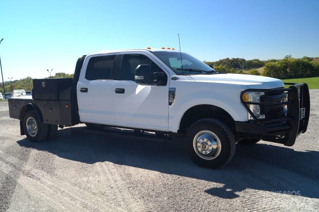 Ford F 350 XL SD Грузовики-платформы/боковая разгрузка