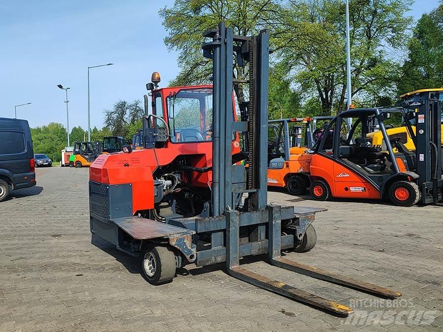 Combilift C4000 4-x ходовые ричтраки