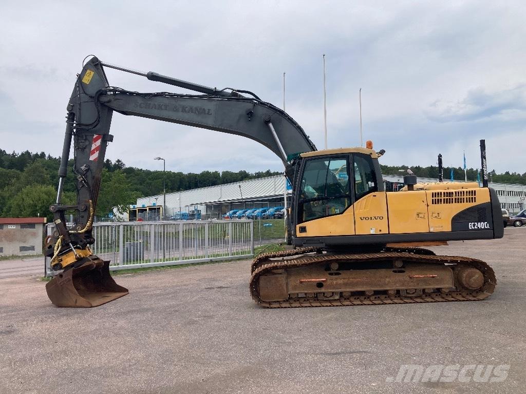Volvo EC 240 C L Гусеничные экскаваторы