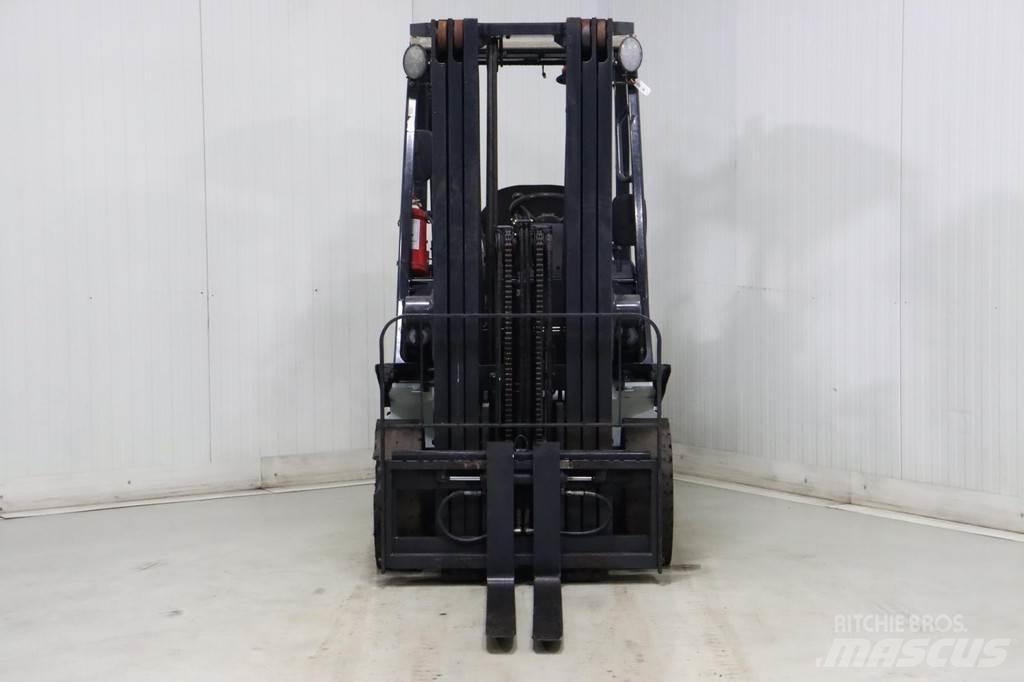 Nissan U1D2A20LQ Газовые погрузчики