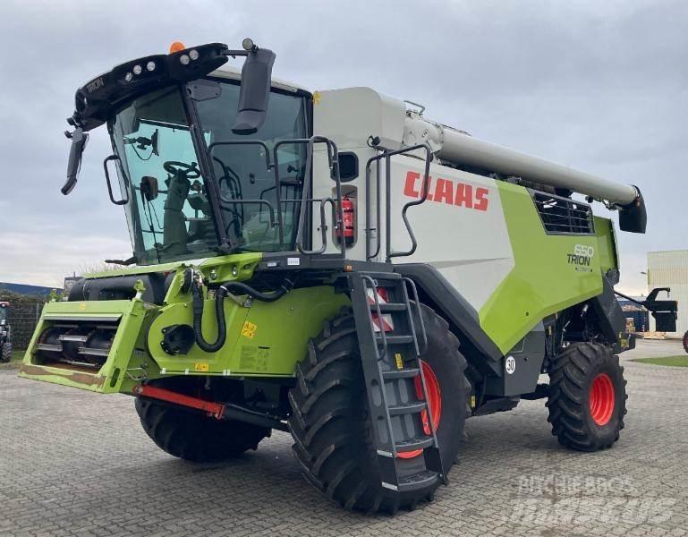 CLAAS TRION 650 Зерноуборочные комбайны
