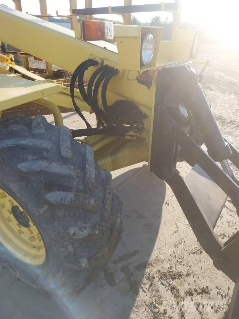 O&K F106 Грейдеры