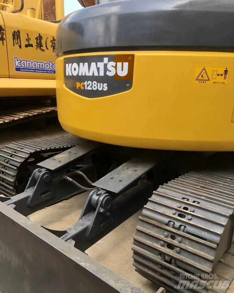 Komatsu 128 US Гусеничные экскаваторы