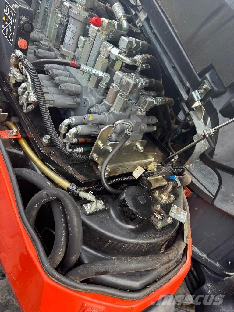 Kubota KX 080-4 Малые экскаваторы 7т-12т