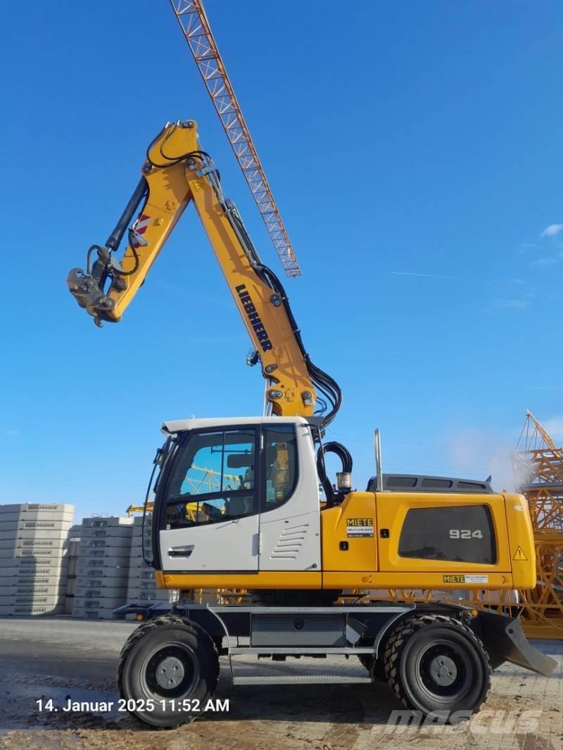 Liebherr A924 Колёсные экскаваторы