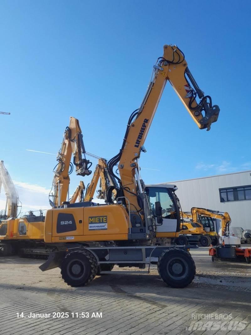 Liebherr A924 Колёсные экскаваторы