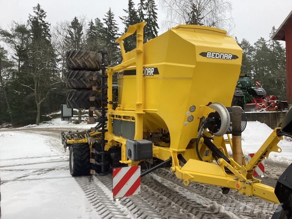 Bednar Omega Комбинированные сеялки