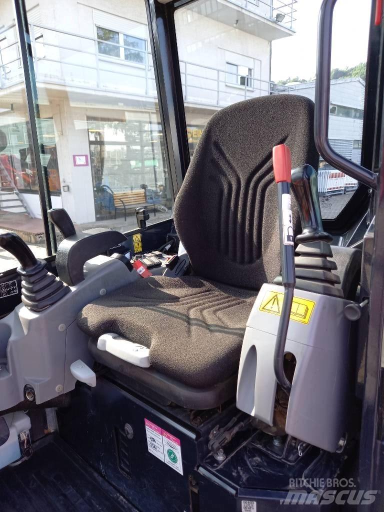 Kubota U 27-4 Мини-экскаваторы