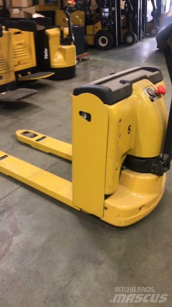 Yale MP18 Ручные электрические тележки