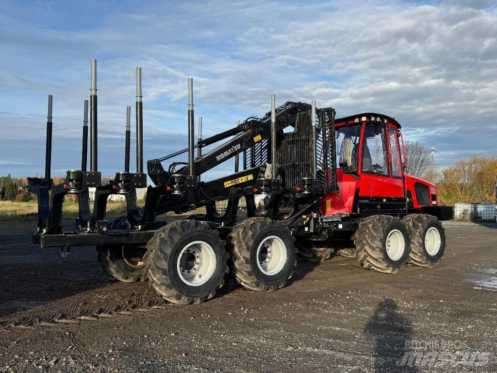 Komatsu 855 Форвардеры
