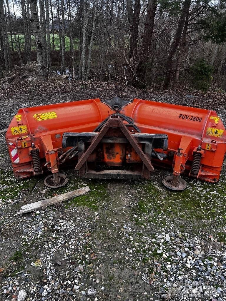 Pronar PUV 2800 Снежные отвалы и плуги