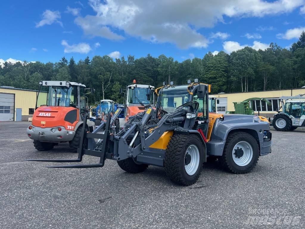 LM Trac 687 Фронтальные погрузчики
