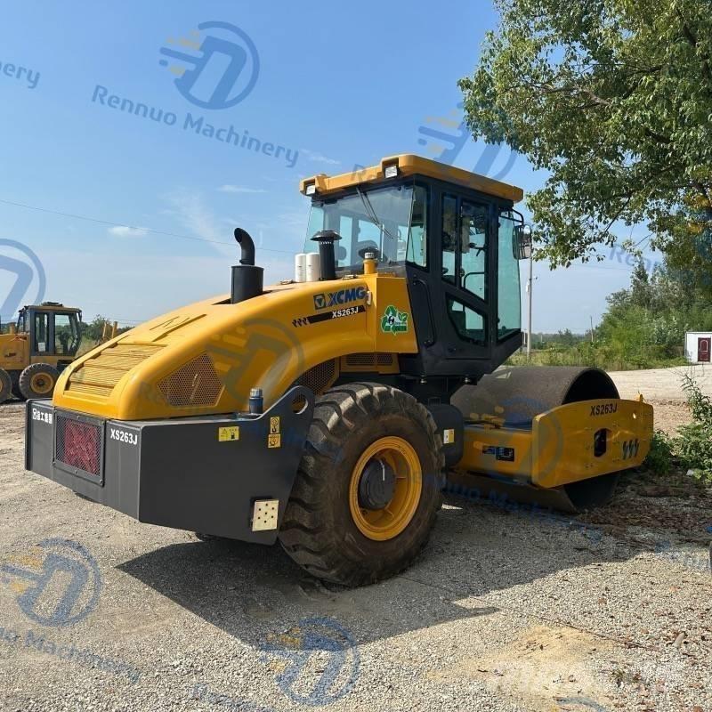 XCMG XS263J Грунтовые катки