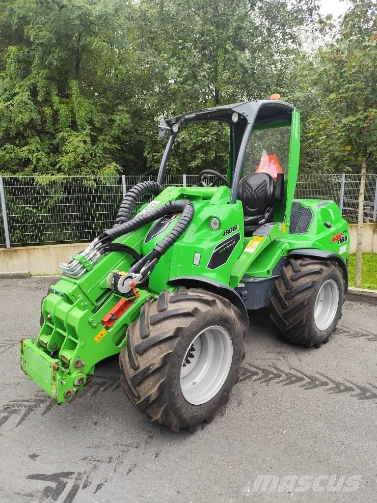 Avant 860 i Многофункциональные сельскохозяйственные погрузчики