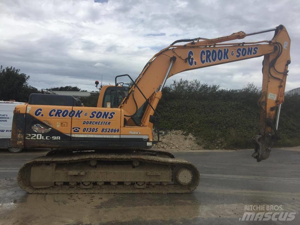 Hyundai Robex 220 LC Гусеничные экскаваторы