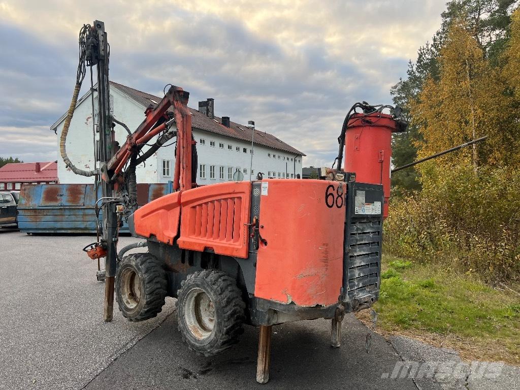 Sandvik DC 125R Буровые вышки