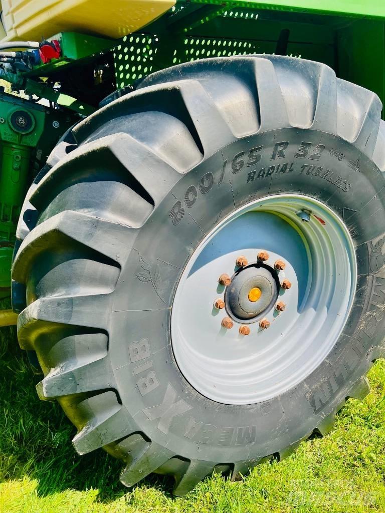 Krone Big X 650 Прицепные кормоуборочные комбайны